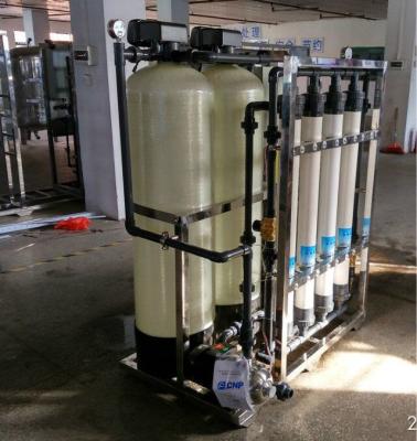 China Sistema de ultrafiltração 1000lph totalmente automático, estação de tratamento de água UF do rio à venda