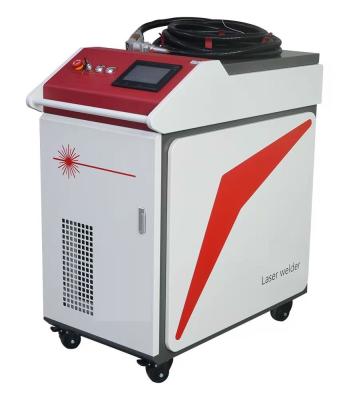 China 1500W 2000W segurou a máquina de soldadura do ponto do laser para o metal à venda