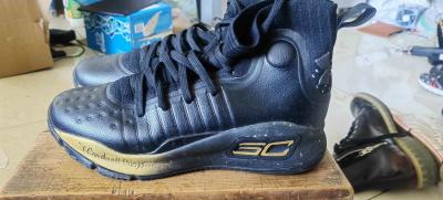 China Suede Lace-Up Used High End Shoes Men'S Basketball Shoes EU 40-45 for sale
