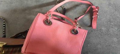 China Multi Compartment Second Hand Luxury Bags Good Value Retention Preloved Bags for sale