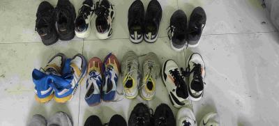 China Emphasizing Functionality Large Size Used 2nd Hand Sneakers 40-45 for sale