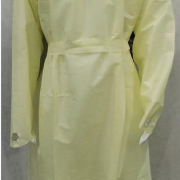 China PP+PE Coated Disposable Surgical Gowns Water Resistant With Thumb Loop for sale