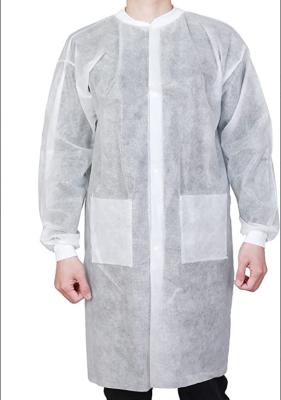 China Lightweight Durable Disposable Lab Gown Breathable Anti Dust For Hospital for sale