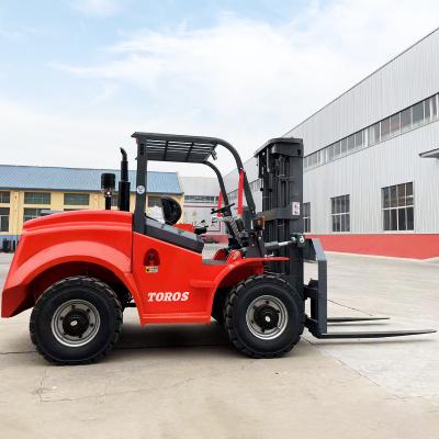 China 4 Wheel 5000 Lbs Small Rough Terrain Forklift Automatic Transmission for sale