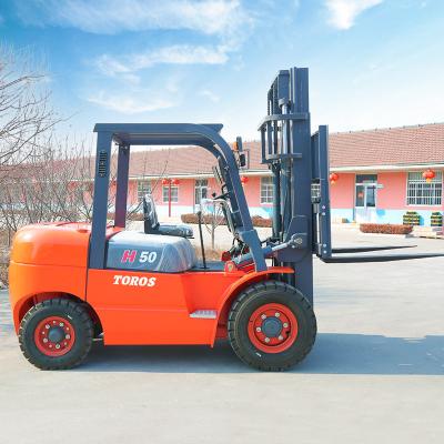 China Safety 3500kg Diesel Operated Forklift With Movable Fork Simple Operation for sale