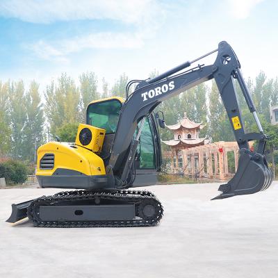 Cina 4000 kg Mini Excavator Machine con larghezza di pista di 300 mm e raggio di scavo massimo di 4730 mm in vendita