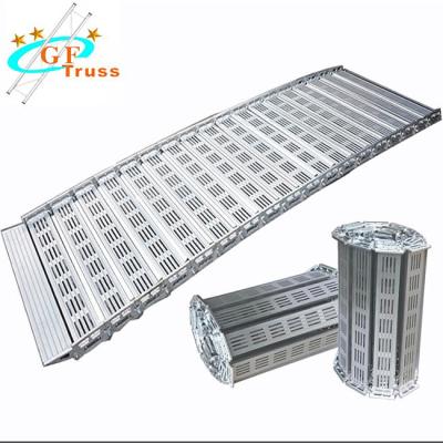 Chine Rampes en aluminium de remorque de camion d'extrémité de crochet du mobile 6061 à vendre