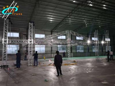 China Customizable Aluminum Frame Event Lighting Stage Truss For Concert for sale