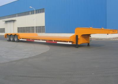China Carbon Steel 16m Gooseneck Low Loader Trailer With Three Axle 50T Capacity for sale