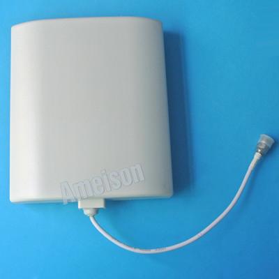 China 1920-2170MHz 14dBi Directional Wall Mount Antenna 3g wireless antenna for sale