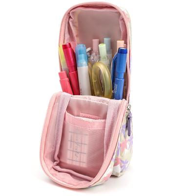 China Wholesale Cute Capacity Promotion Kids Buying Custom School Roll Up Pencil Bags for sale