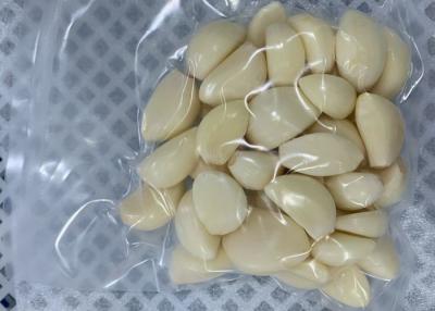 China HACCP Nitrogen Filled Packing Peeled Garlic Cloves for sale