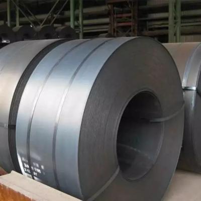 China 235Mpa Resistencia al rendimiento Bobina de acero al carbono con tratamiento de picado y borde de molino en venta