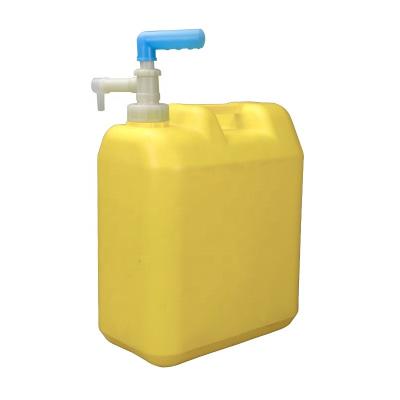 China 41mm 20l HDPE Plastic Jerry Can With Tamper Evident Lids for sale