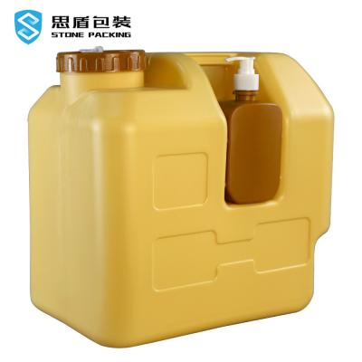 China 1.3KG Rectangle 5 Gallon Camping Water Tanks Corrosion Resistant for sale