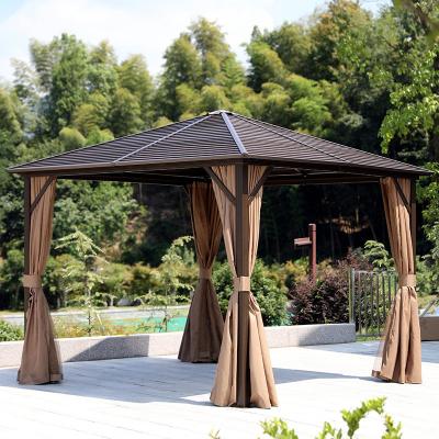 Chine jardin extérieur de belvédère de toit en métal de 3x5m 5x3m avec les rideaux et le Mesh Cover à vendre