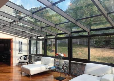 China Tempered Glass Roof Sunroom PVDF 150x150mm Customized Color Glass Covered Sunroom for sale