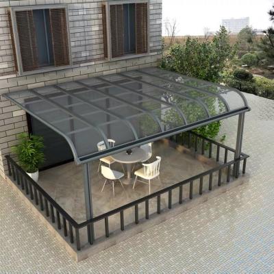 Chine La pergola en aluminium imperméable de patio de jardin couvre la protection contre la pluie UV de bloc de balcon à vendre