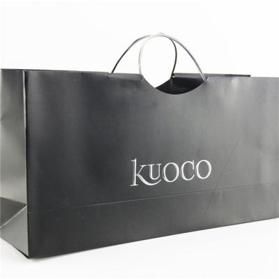 China SGS Personalized Paper Bags Custom Printed Black Luxury Paper Gift Bags With Handles for sale