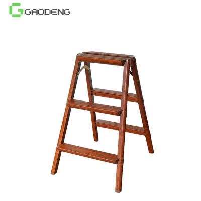 China Two Steps Wooden Aluminum Ladder 1.1 Mm Thickness PVC Plastic Foot Mats à venda