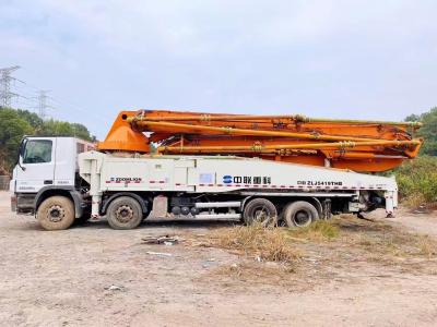 China Zoomlion 56m Pequeno caminhão de bomba de concreto caminhão de bomba montada de reboque à venda