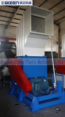 China 100HP 75KW Waste Plastic Crusher Machine For Car Bumper And Dard Material for sale