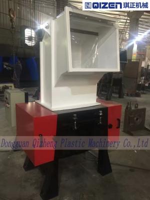 China máquina plástica potente de la trituradora de 40HP 30KW para el poliestireno sensacional en venta