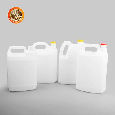 China Thickened Plastic PE Bottle For Soy Sauce 1600ml 2000ml 4300ml 5000ml 6000ml for sale