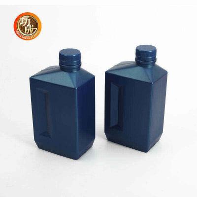 China Empty HDPE 1L Motor Oil Jugs Plastic Petrol Bottle Leakage Proof for sale