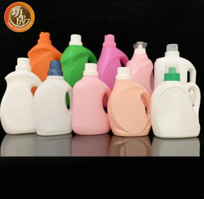 China Sturdy Pink PE Laundry Detergent Bottle Washing Liquid Bottle en venta