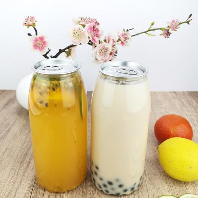 China 650ml PET Plastic Bottles With Snap Lids Clear Water Bottles Food Grade for sale