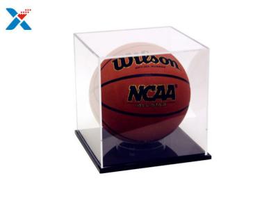 中国 バスケットボールの野球のフットボールのための1mmの風防ガラスのアクリルの陳列ケース 販売のため