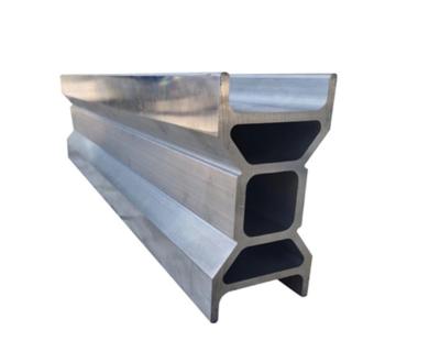 China Os equipamentos de broca industriais de alumínio do perfil DTH do ROC L6 usam seções do feixe da alimentação à venda