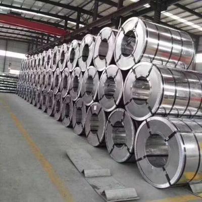 China Slit Galvanized Steel Coils With Big Spangle And Zinc Coating 30 - 275g/M2 en venta