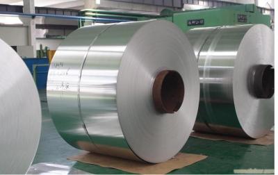 Chine bobine décorative d'alliage d'épaisseur de 0.4mm, plats de plancher en aluminium à vendre