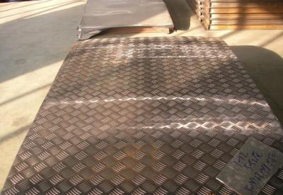 China Alloy Embossed Aluminum Sheet 5 Bars for Bus 5.2mm Thickness for sale