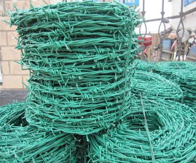 China BWG16xBWG16 High Toughness PVC Plastic Coated Barbed Wire Roll for sale