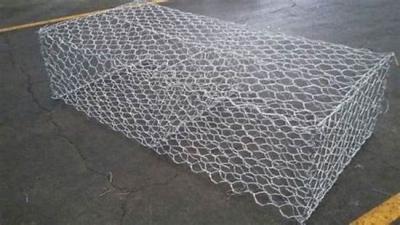 China Galfan Hot Dipped Galvanized Wire Mesh 80x100mm Gabion Wire Netting for sale