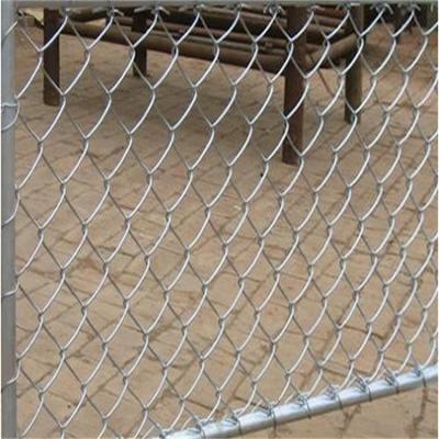 China 15M Galvanised Diamond Chain Link Fence 50-60 Grame Zinc Coated for sale