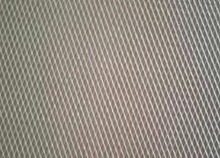 China Microporous Expanded Wire Mesh ，1mm Micro Plate Stainless Steel Wire Mesh for sale
