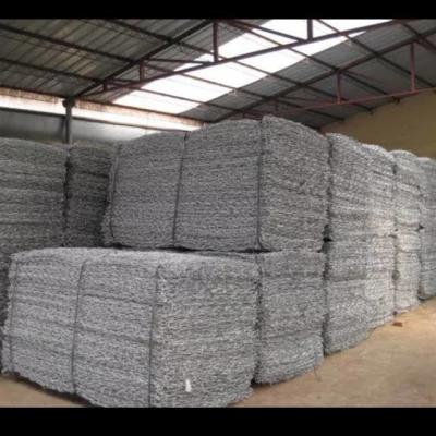 China Kawat Gabion Wire Mesh Double Twisted Hexagonal Slope Protection for sale