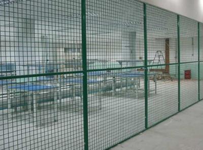 China Workshop Isolation Euro Welded Fence 5mm PVC Coated Welded Wire Fence 80×160mm for sale