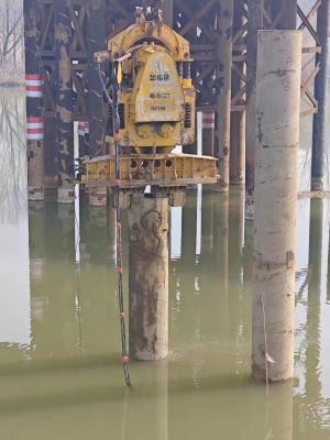 Chine Sheet Pile Electric Vibro Double Clamp 45kw Excavator Mounted Vibro Hammer à vendre