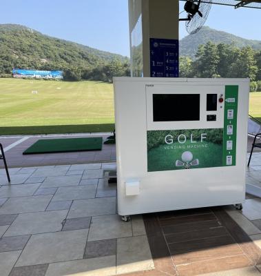 China distribuidor automático da bola da máquina de venda automática do golfe da rede de 4G Wifi para o certificado do Ce do campo de golfe à venda