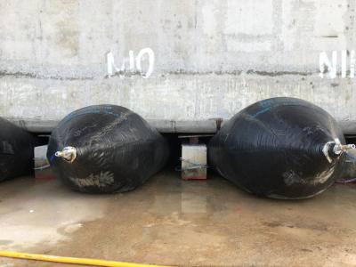 China Heavy duty 1.8*20m ship launching airbags for ship docking for sale