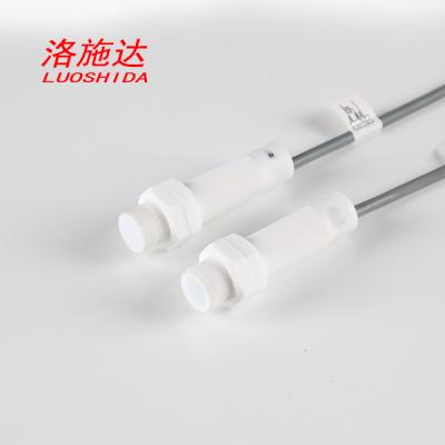 China PTFE Corrosion Resistance M18 Proximity Sensor Long Range Capacitive for sale