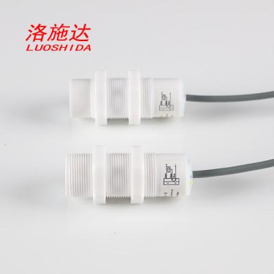 China Cylindrical Capacitive Prox Sensor DC M30 PTFE Corrosion Resistant PNP NO Output for sale