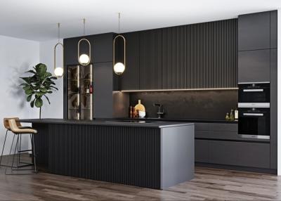 China armarios de cocina modulares del diseño moderno del negro de los 5m Blum con el estante del vino del gabinete de pared en venta