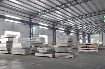 China el grueso de 8m m alrededor del papel de aluminio industrial blanco cubre 3004 en venta