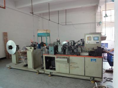 China Aleta ajustable del radiador de la velocidad 2.5KW que forma la máquina, profesional de la máquina del CNC de la aleta en venta